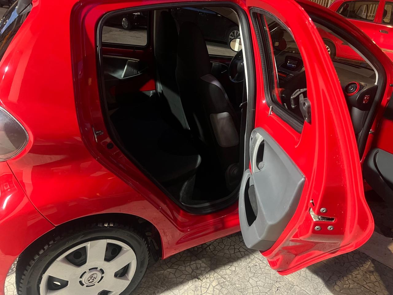 Toyota Aygo 1.0 12V VVT-i 5 porte
