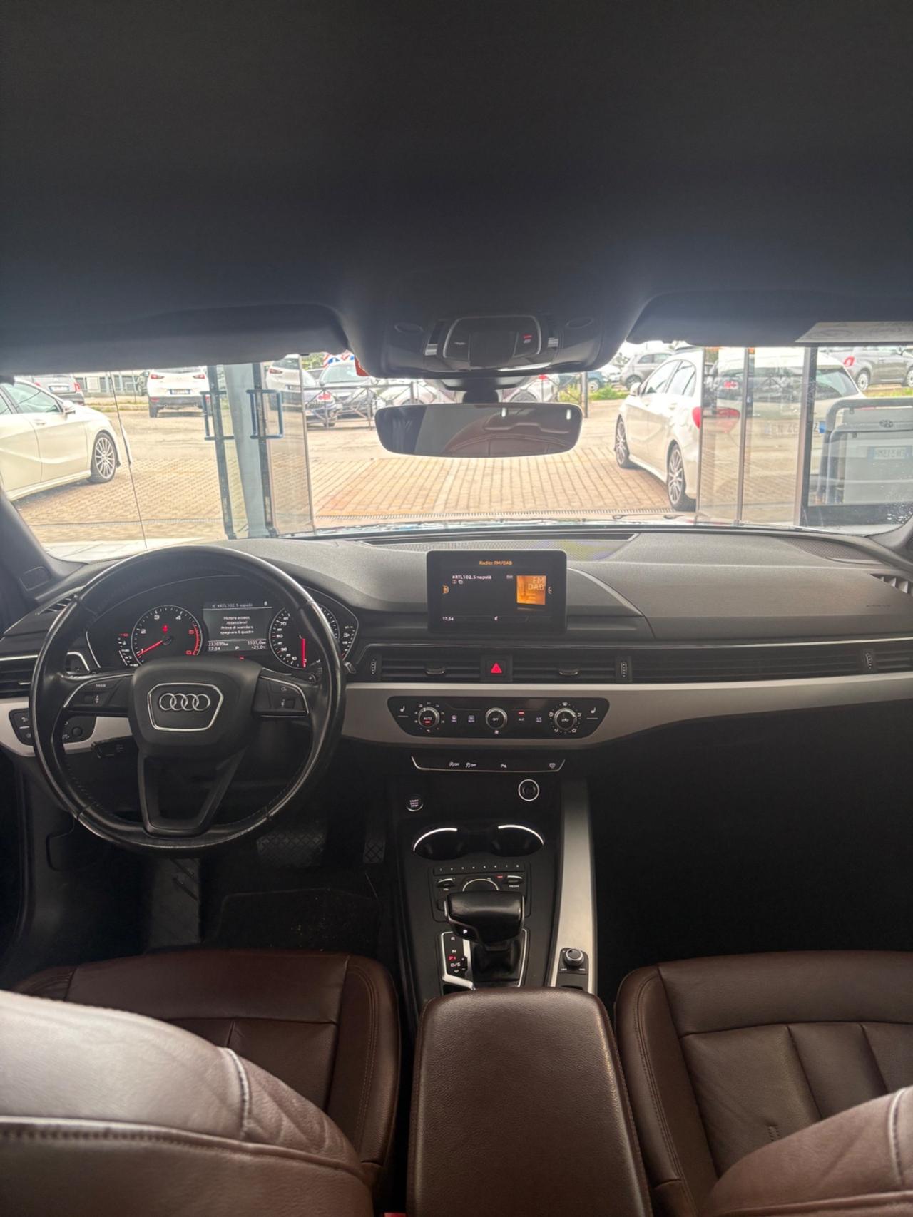 Audi A4 2.0 TDI 150 CV S tronic Business