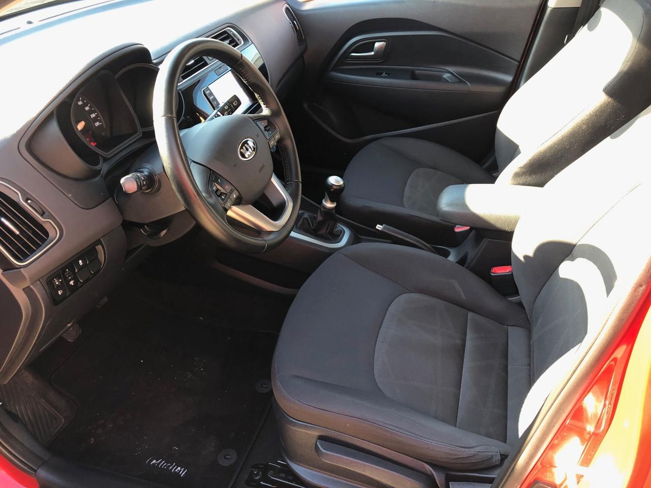 Kia Rio 1.2 CVVT 5p. Cool