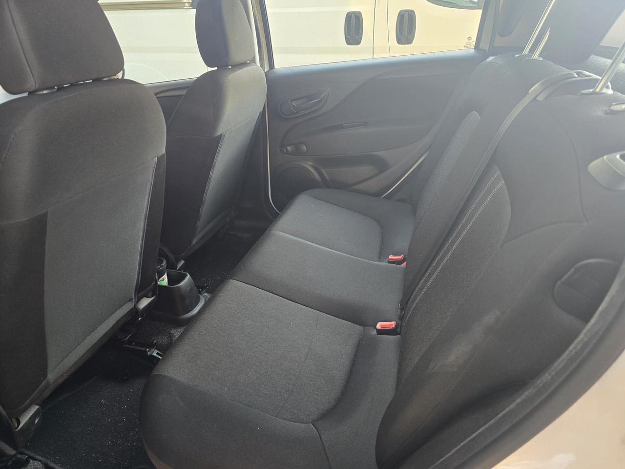 Fiat Punto 1.4 8V 5 porte Natural Power Lounge rate da 120,00