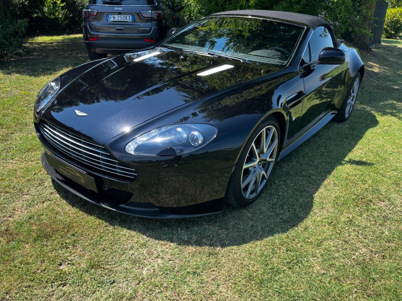 Aston Martin V8 Vantage S Roadster