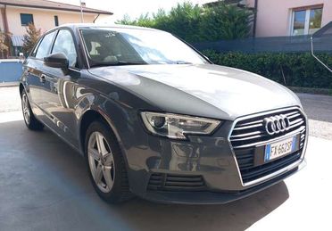 Audi A3 A3 Sportback30 1.6 tdi Business116cv s-tronic my19