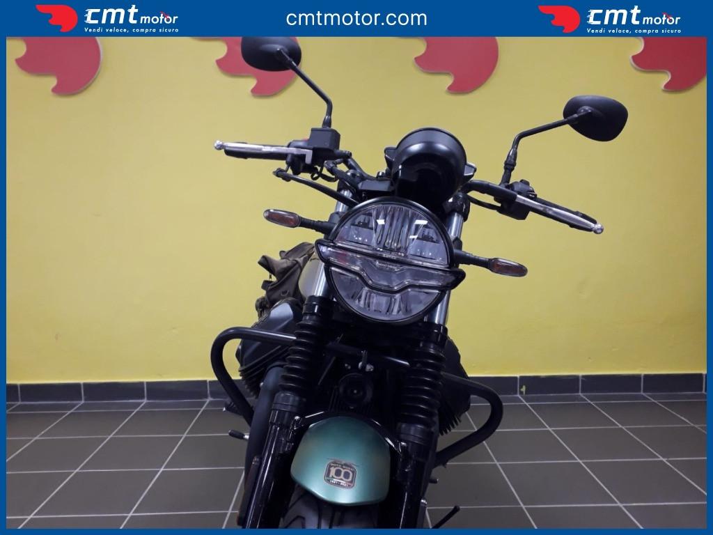 Moto Guzzi V7 - 2021