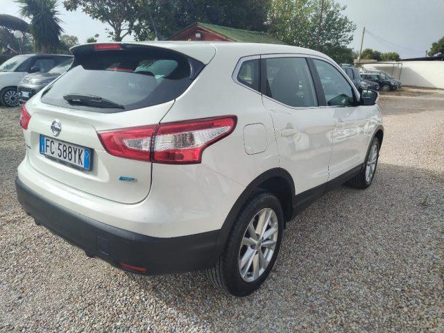 NISSAN Qashqai 1.5 dCi N-Connecta