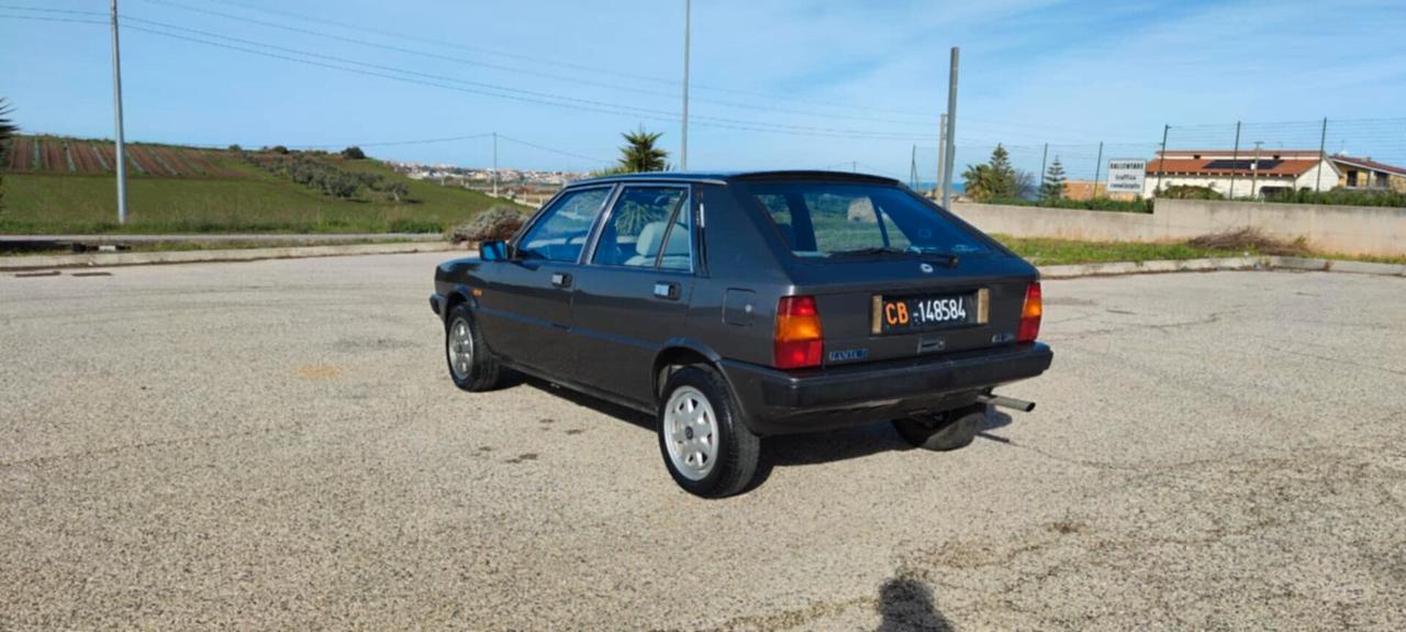 Lancia Delta 1.3