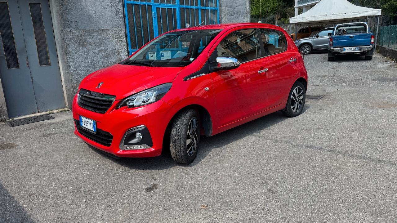 Peugeot 108 PureTech 82 5 porte Allure