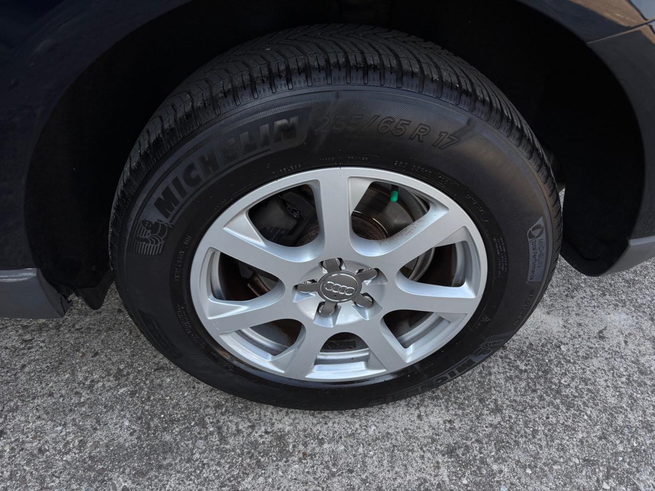 Audi Q5 2.0 TDI 143 CV.quattro 1ºproprietario. Garanzia