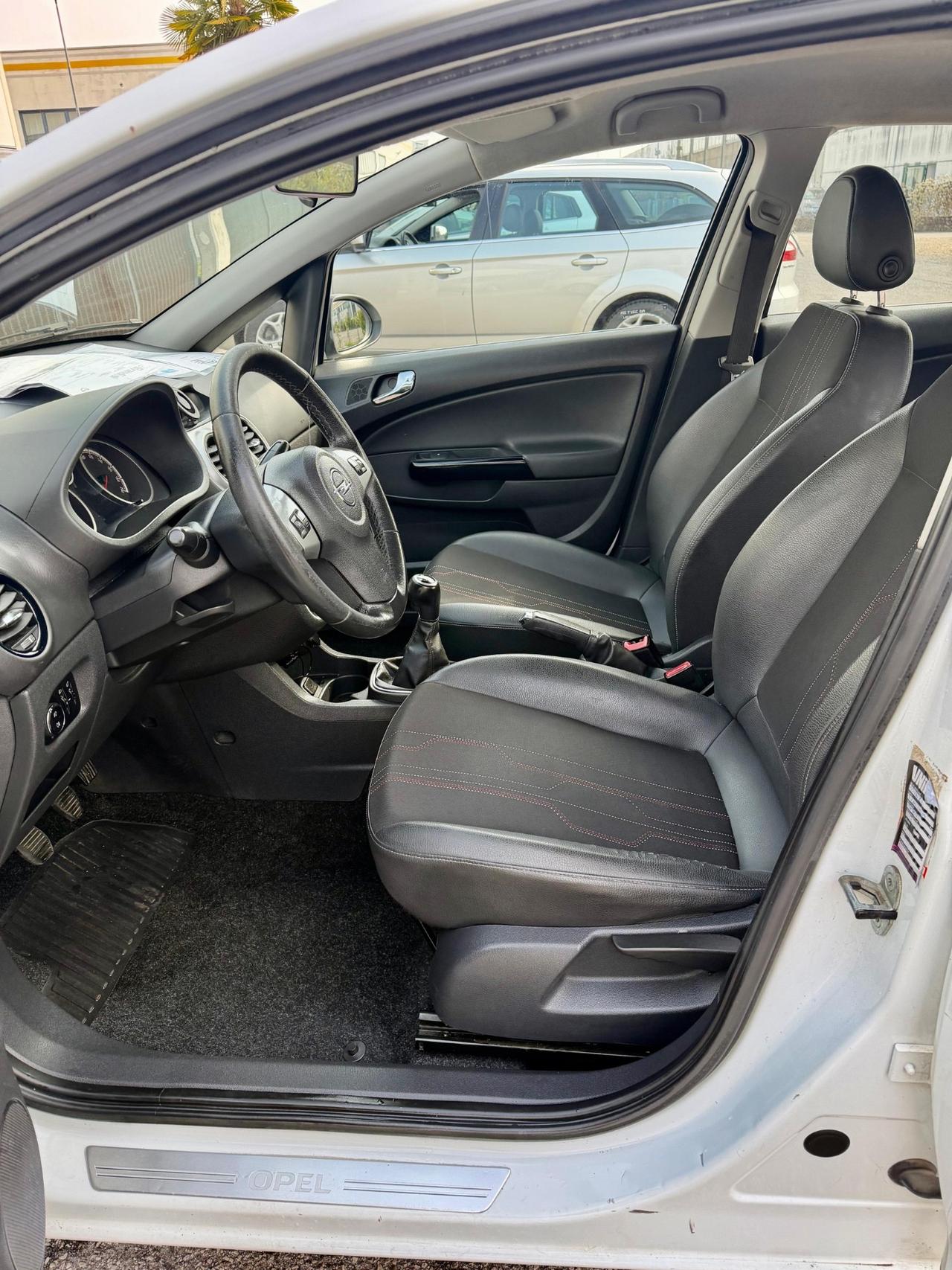 OPEL CORSA 1.2 GPL VALIDO FINO 2032 - NEOPATENTE