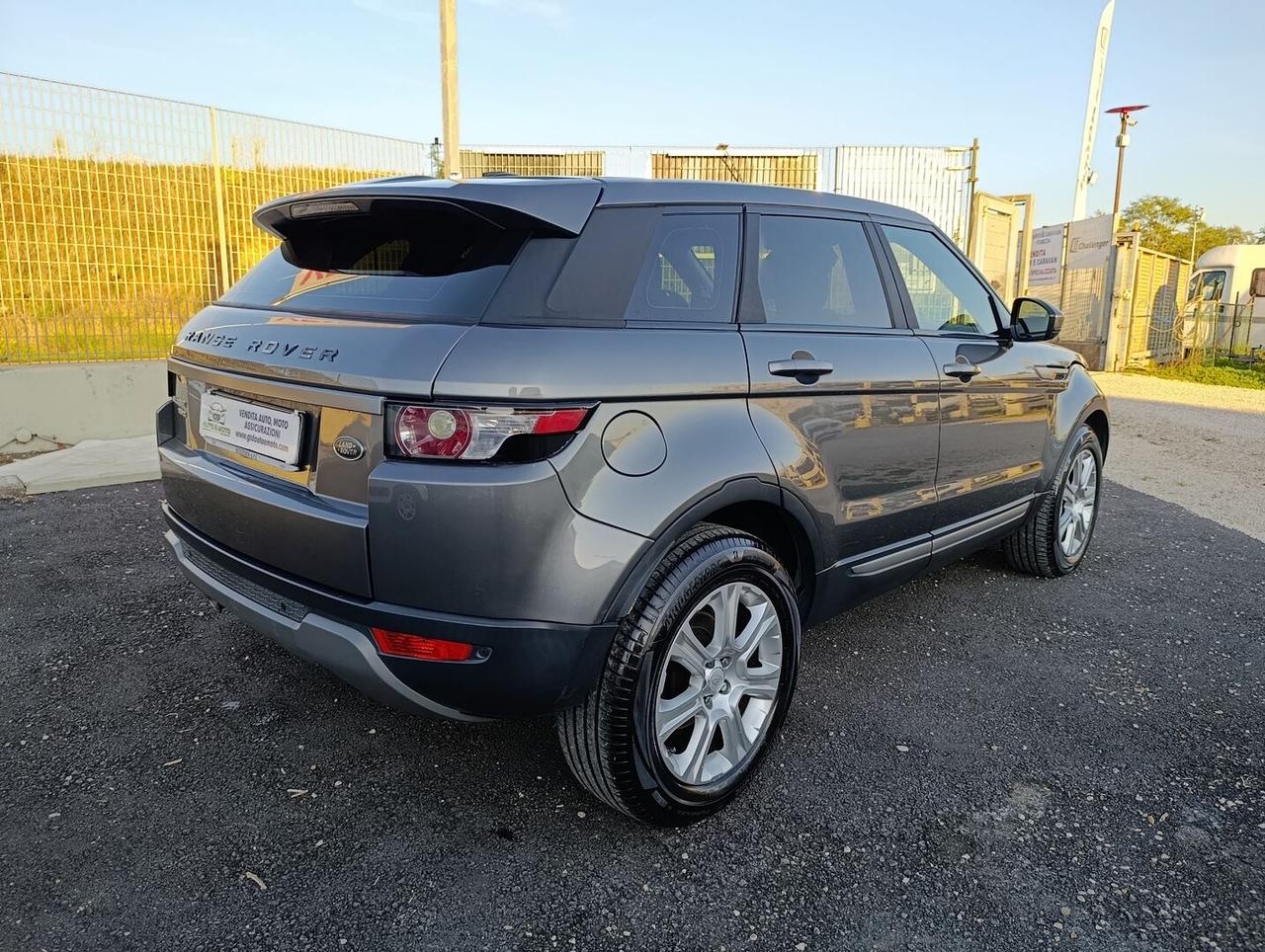 Land Rover Range Rover Evoque 2.2 td4 Pure 150cv 5p auto 9m