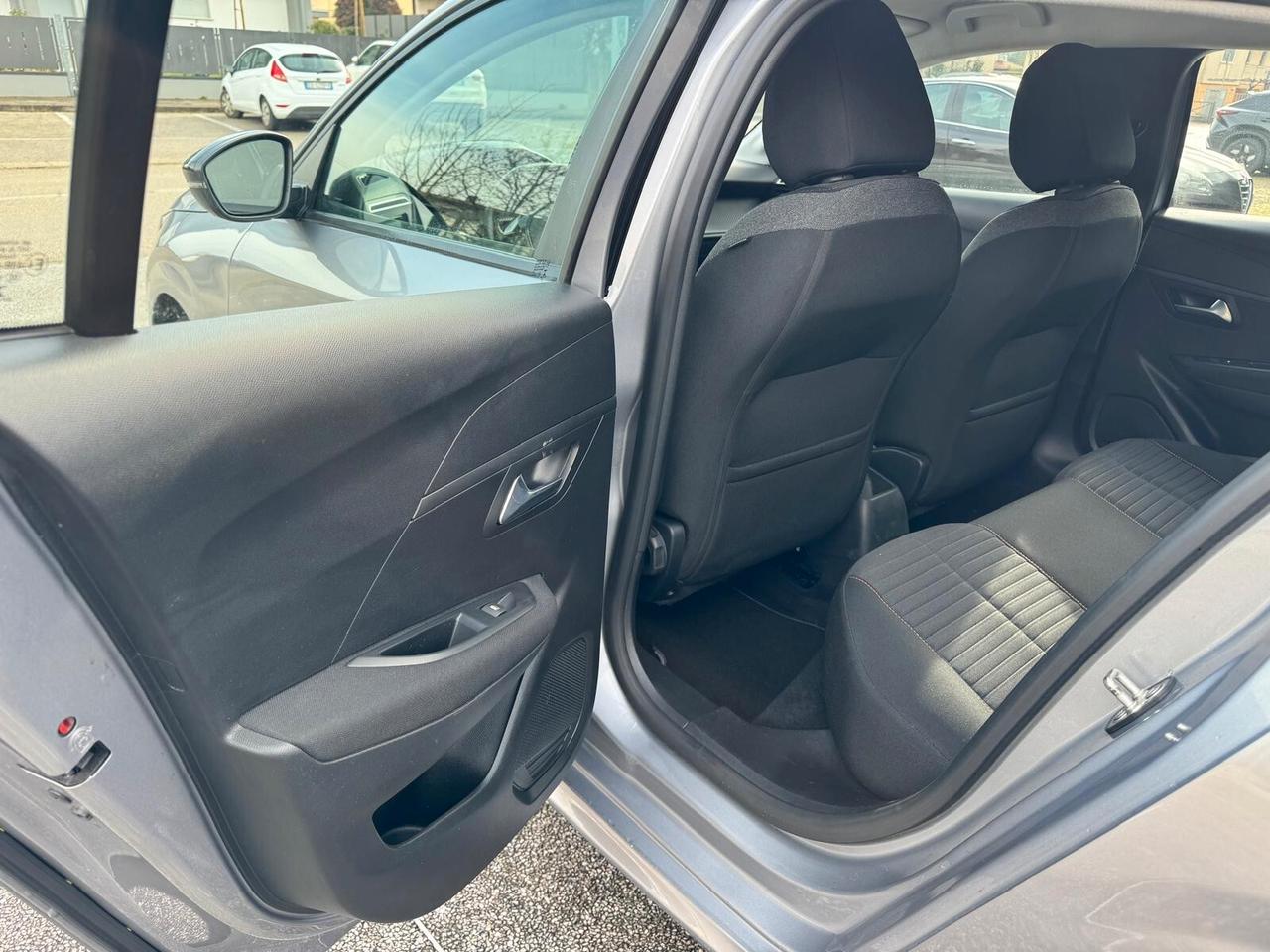 Peugeot 208 PureTech 75 Stop&Start 5 porte Allure Pack neopatentati