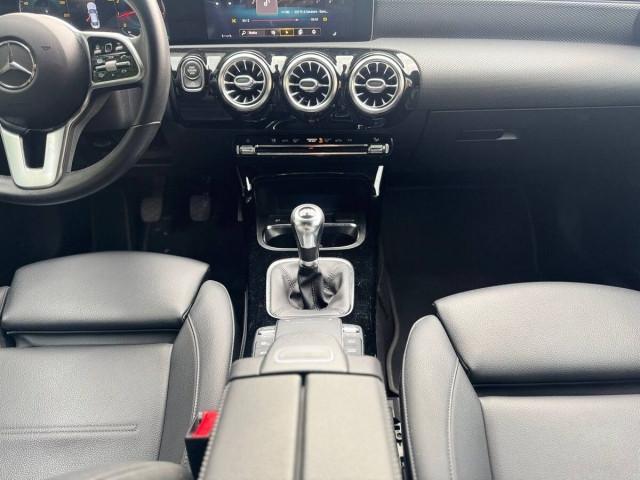 Mercedes CLA 180 Premium
