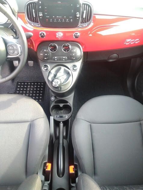 Fiat 500 1.0 Hybrid MOD DOLCEVITA ADATTA AI NEOPATENTATI* SENZA VINCOLO DI FINANZIAMENTO*