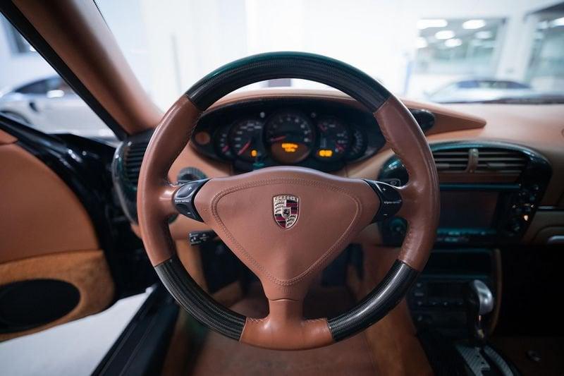 Porsche 911 CARRERA 4S CABRIO