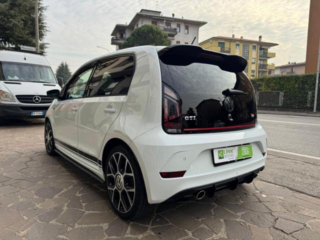 VOLKSWAGEN up! gti