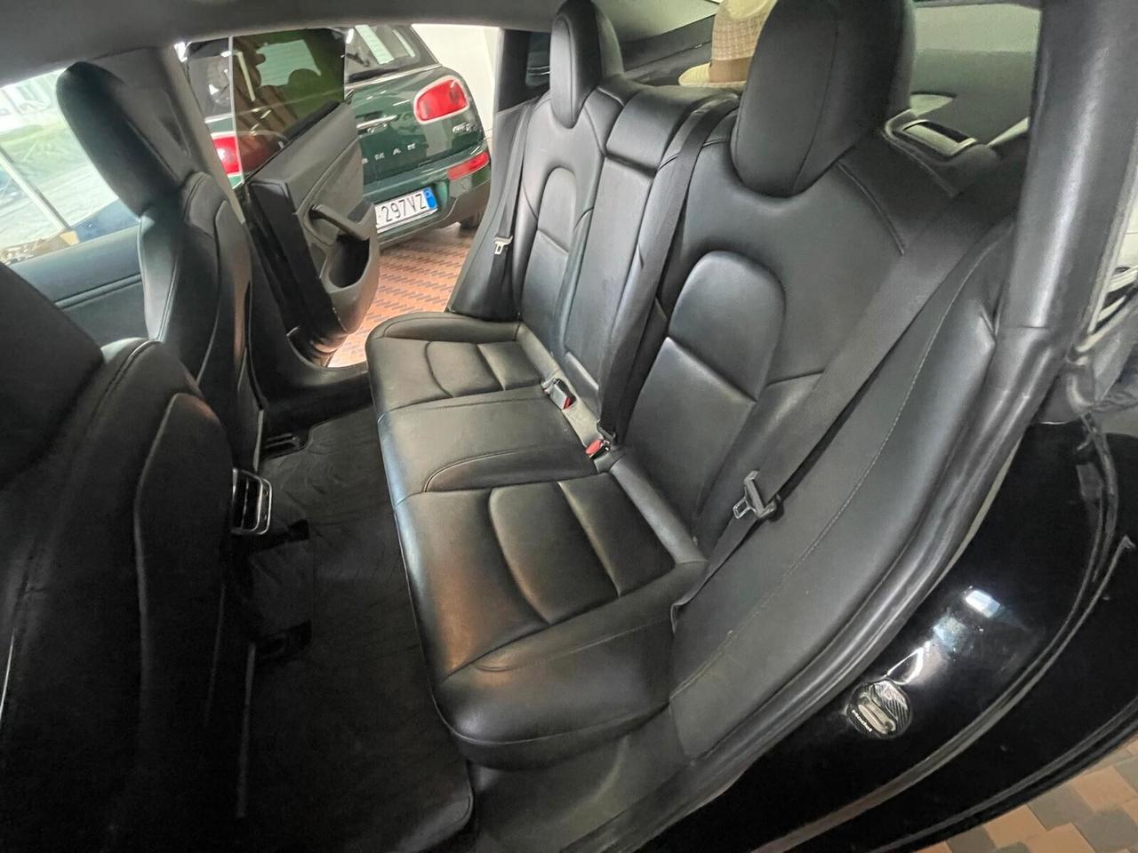 Tesla Model 3 Standard RWD Plus FSD