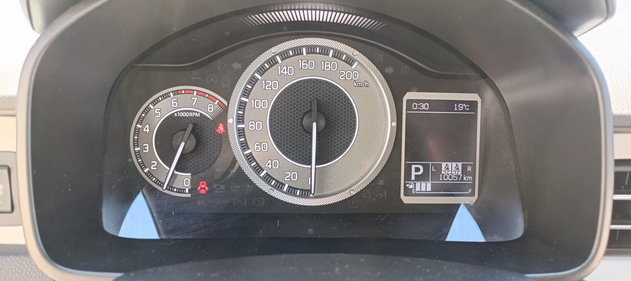 Suzuki Ignis 1.2 Hybrid CVT Top