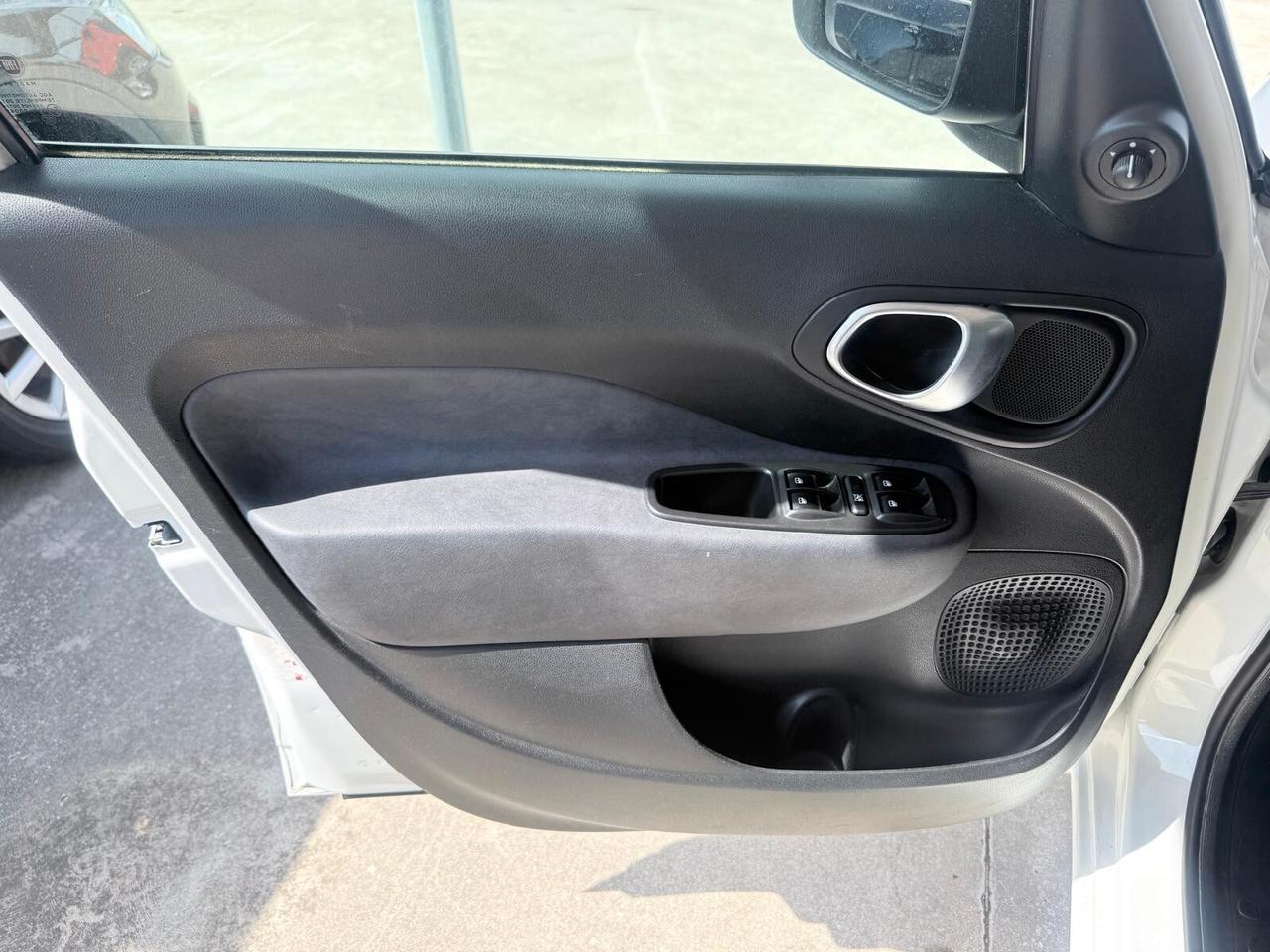 Fiat 500L Living 0.9 TwinAir Turbo Natural Power Lounge