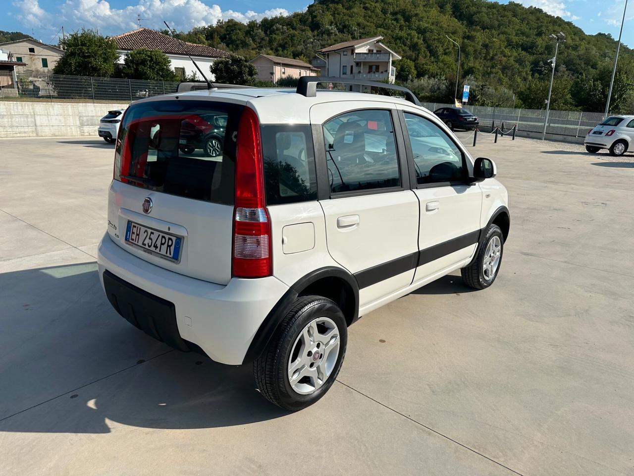 Fiat Panda 1.3 MJT 16V DPF 4x4 Climbing