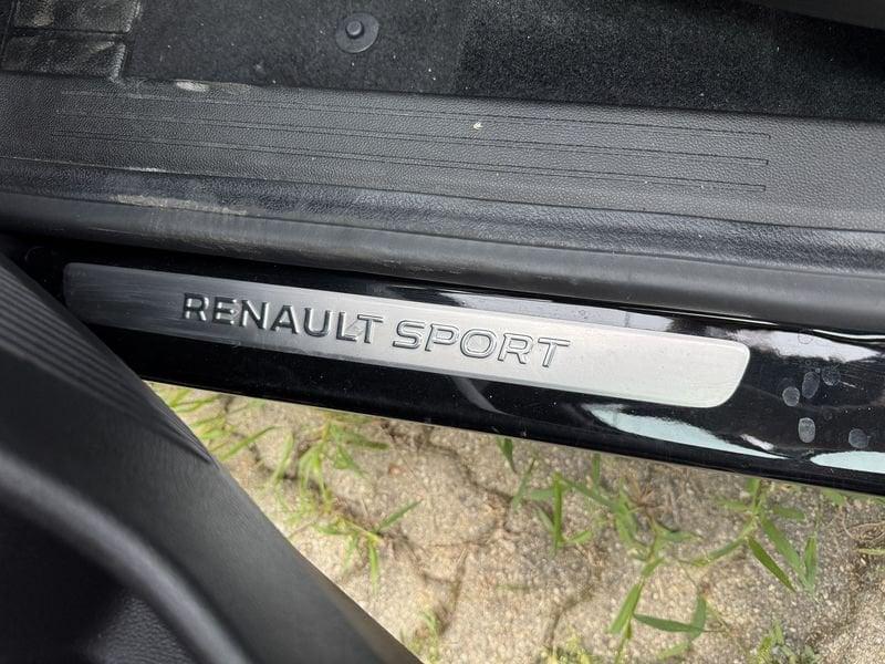 Renault Captur 1.6 E-Tech phev RS Line 160cv auto