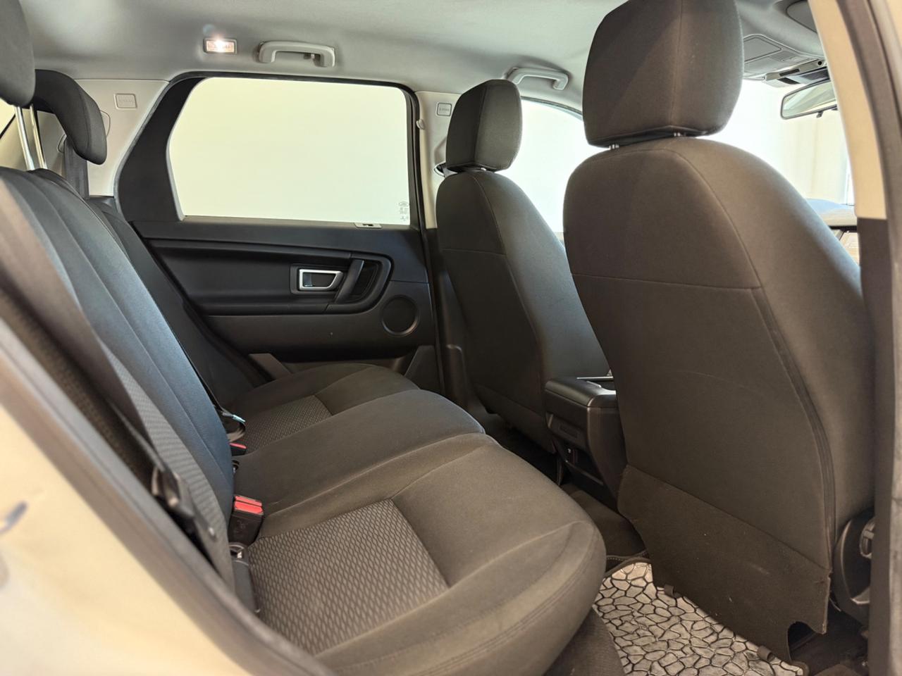 Land Rover discovery 2.0 td4 HSE Luxury awd 150cv automatico