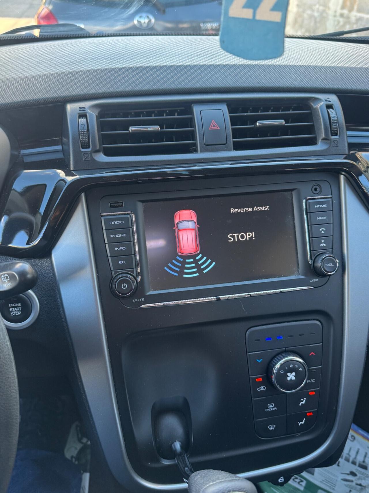 Mahindra KUV100 1.2 VVT M-Bifuel(GPL) K8