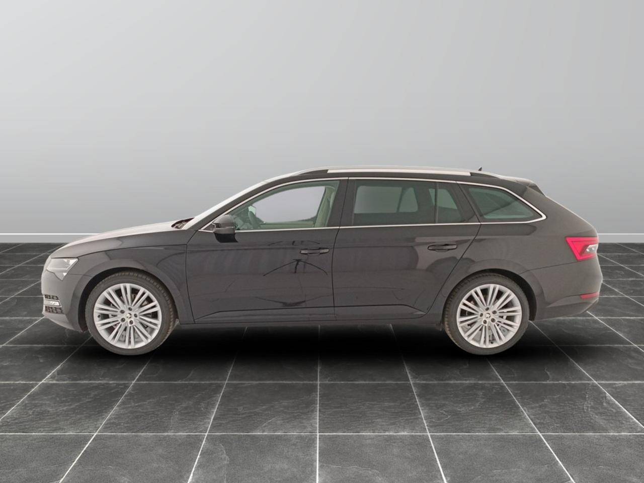 Skoda Superb wagon 2.0 tdi evo scr 200cv style dsg
