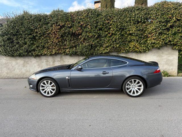 JAGUAR XK 4.2 V8 Coupé