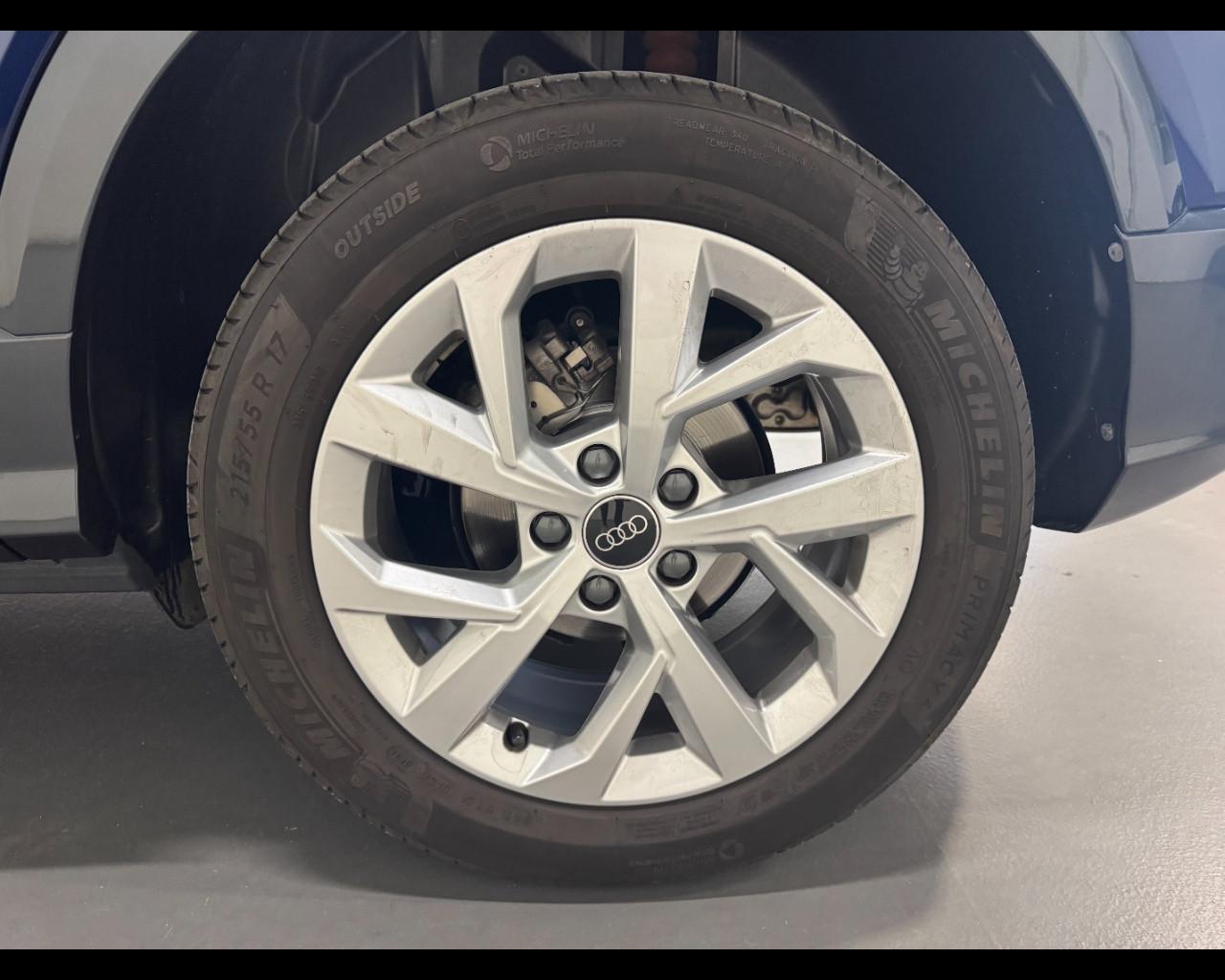 AUDI Q2 30 TDI ADVANCED