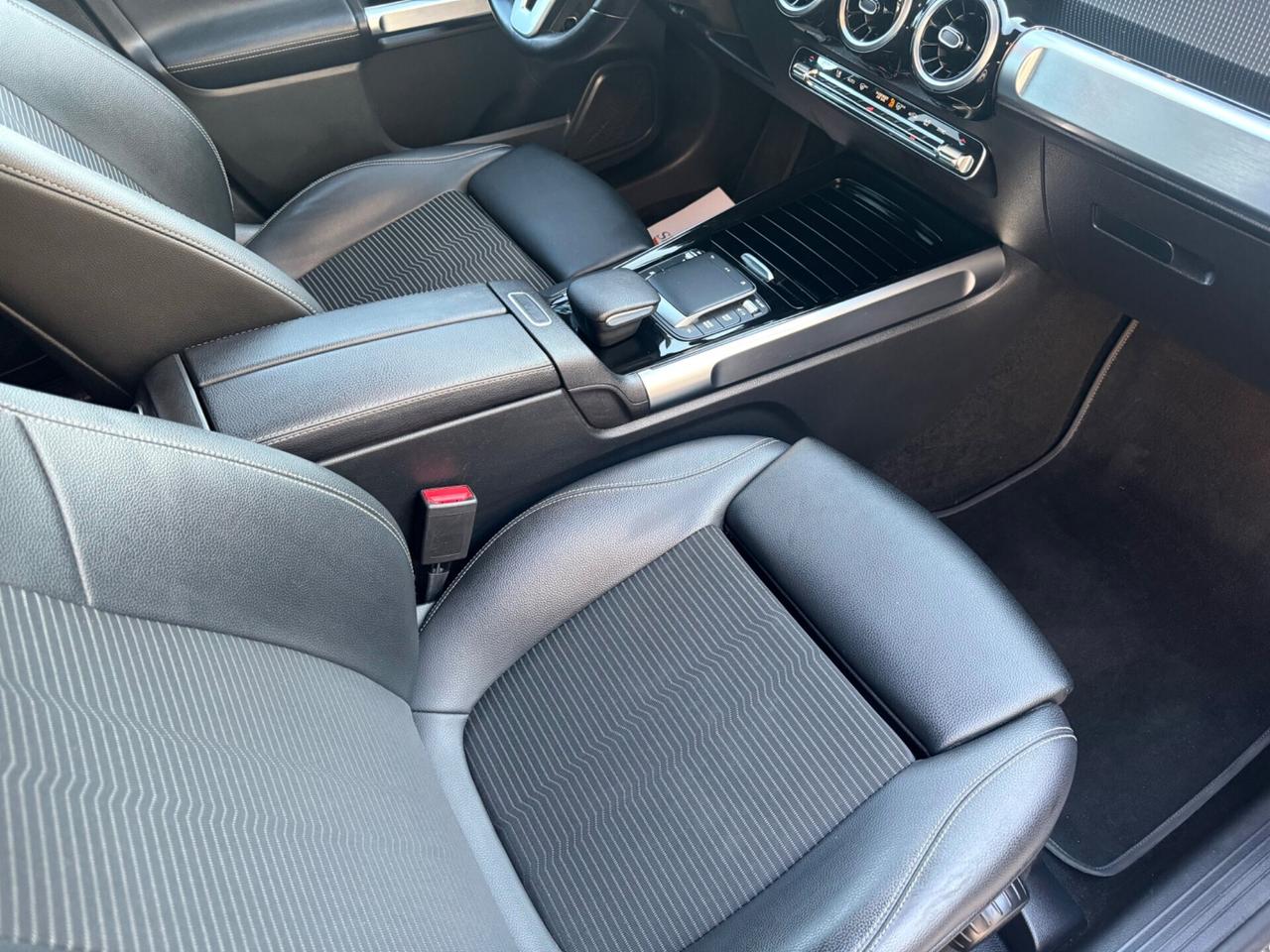 MERCEDES GLB 180D Sport Plus - Tetto Led Navi 18