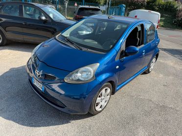 Toyota Aygo 68cv *AUTOMATICA*