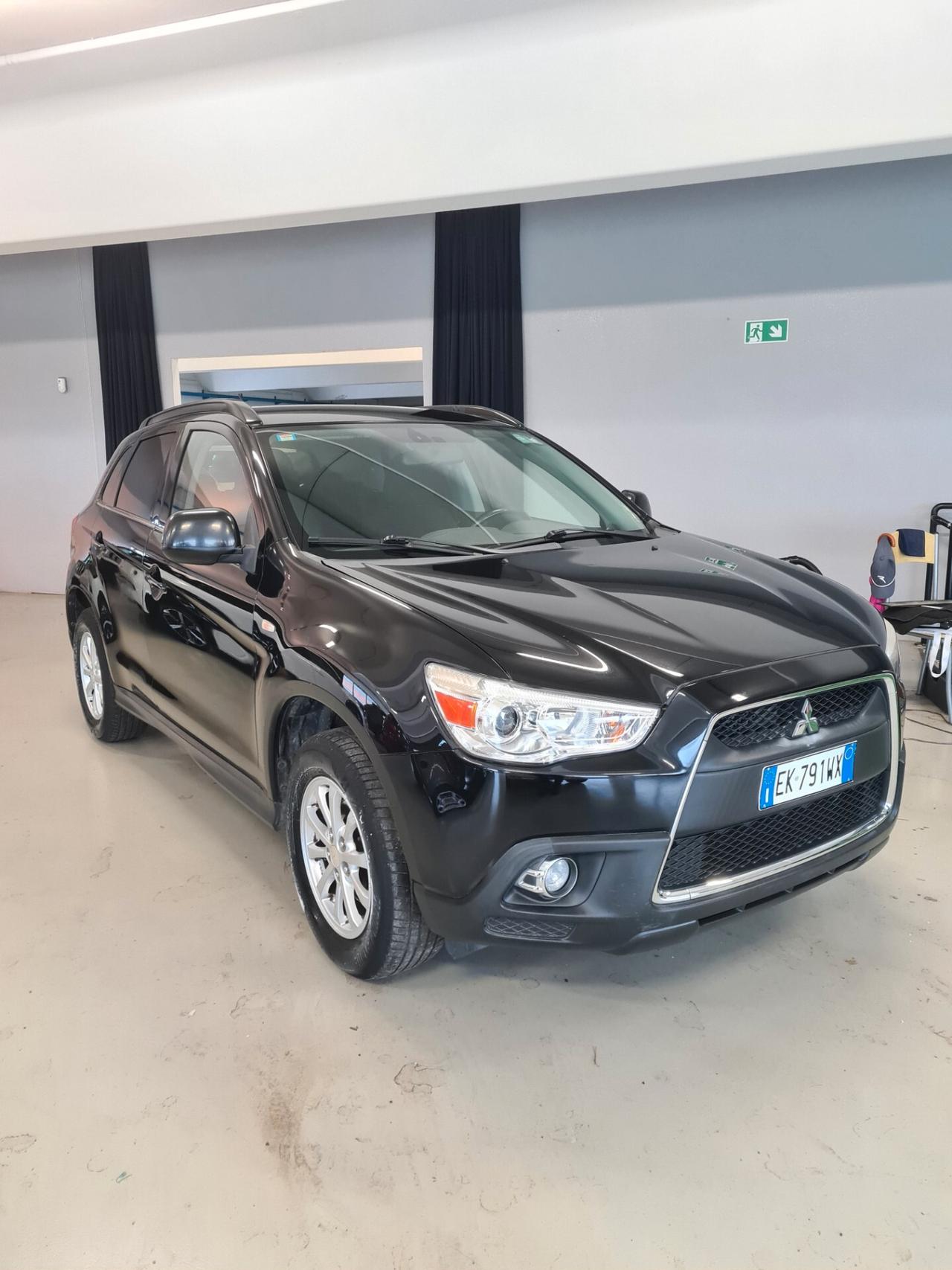 Mitsubishi ASX 1.6 2WD Intense Panoramic