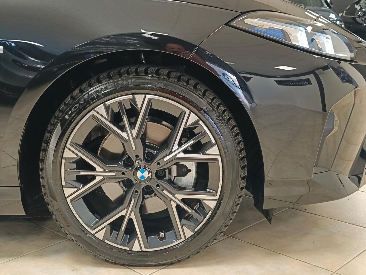 Bmw 118 118d 5p. Msport