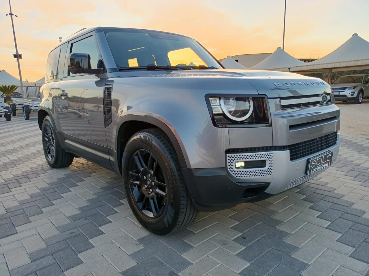 Land Rover Defender 90 3.0D I6 200 CV AWD Auto