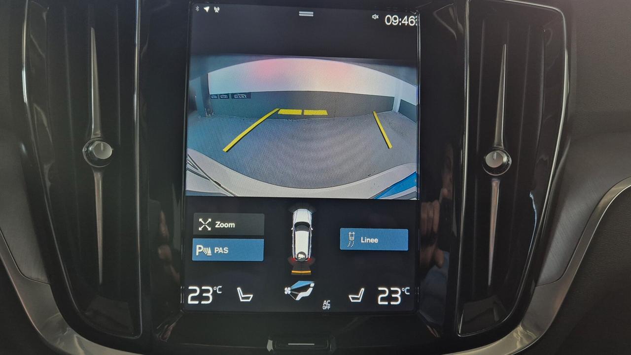 Volvo V60 B4 (d) Geartronic Momentum Business