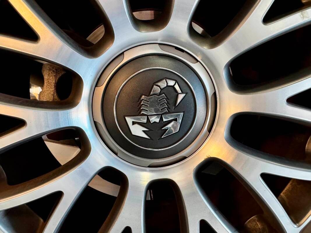 Abarth 595 1.4 t-jet 145cv