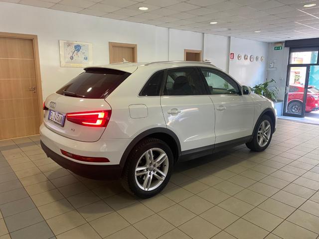 AUDI Q3 2.0 TDI 150 CV Business