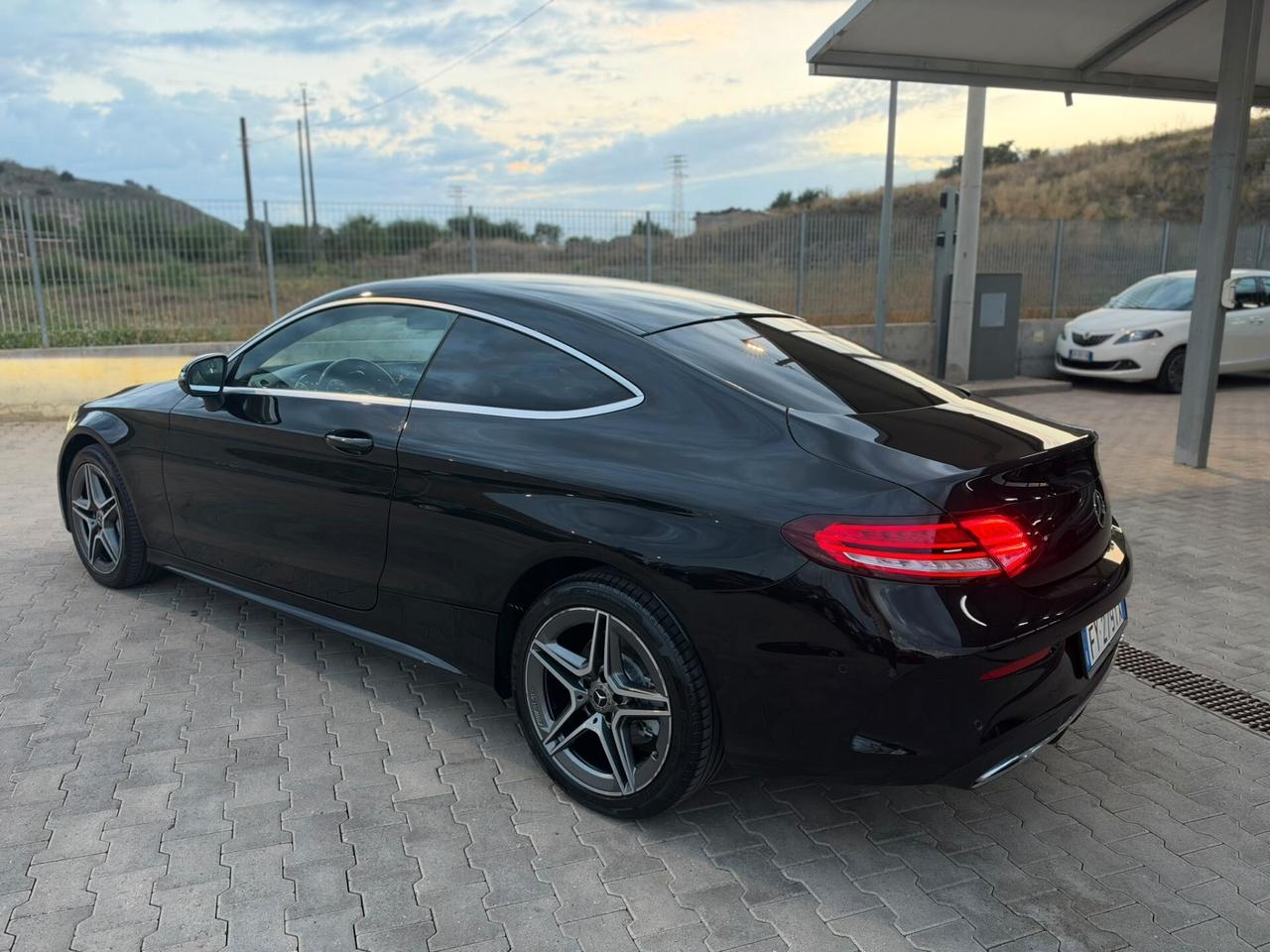 MERCEDES C 220D COUPE' PREMIUM PLUS 4MATIC