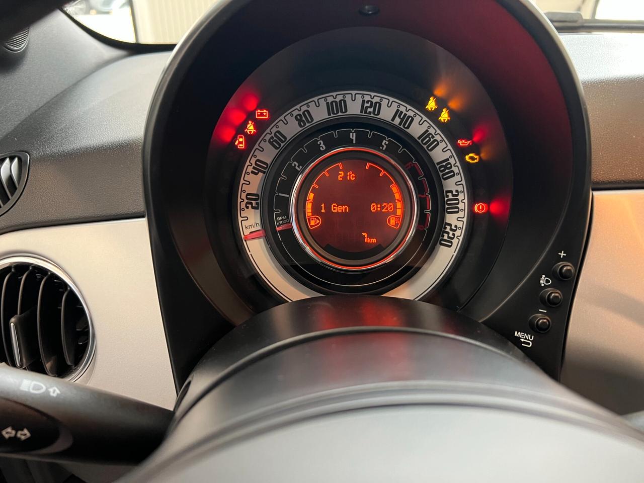 FIAT 500 1.0 70 CV HYBRID CONNECT (LEGGERE DESCRIZIONE)