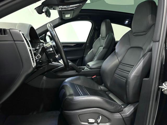 PORSCHE Cayenne Coupé 3.0 V6