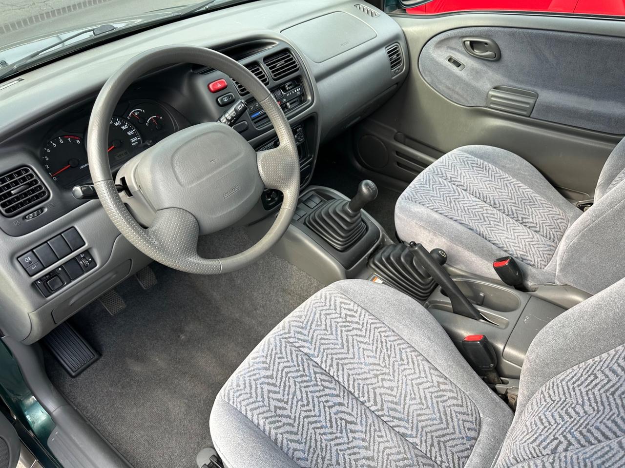 Suzuki Grand Vitara 1.6i 16V cat 3 porte