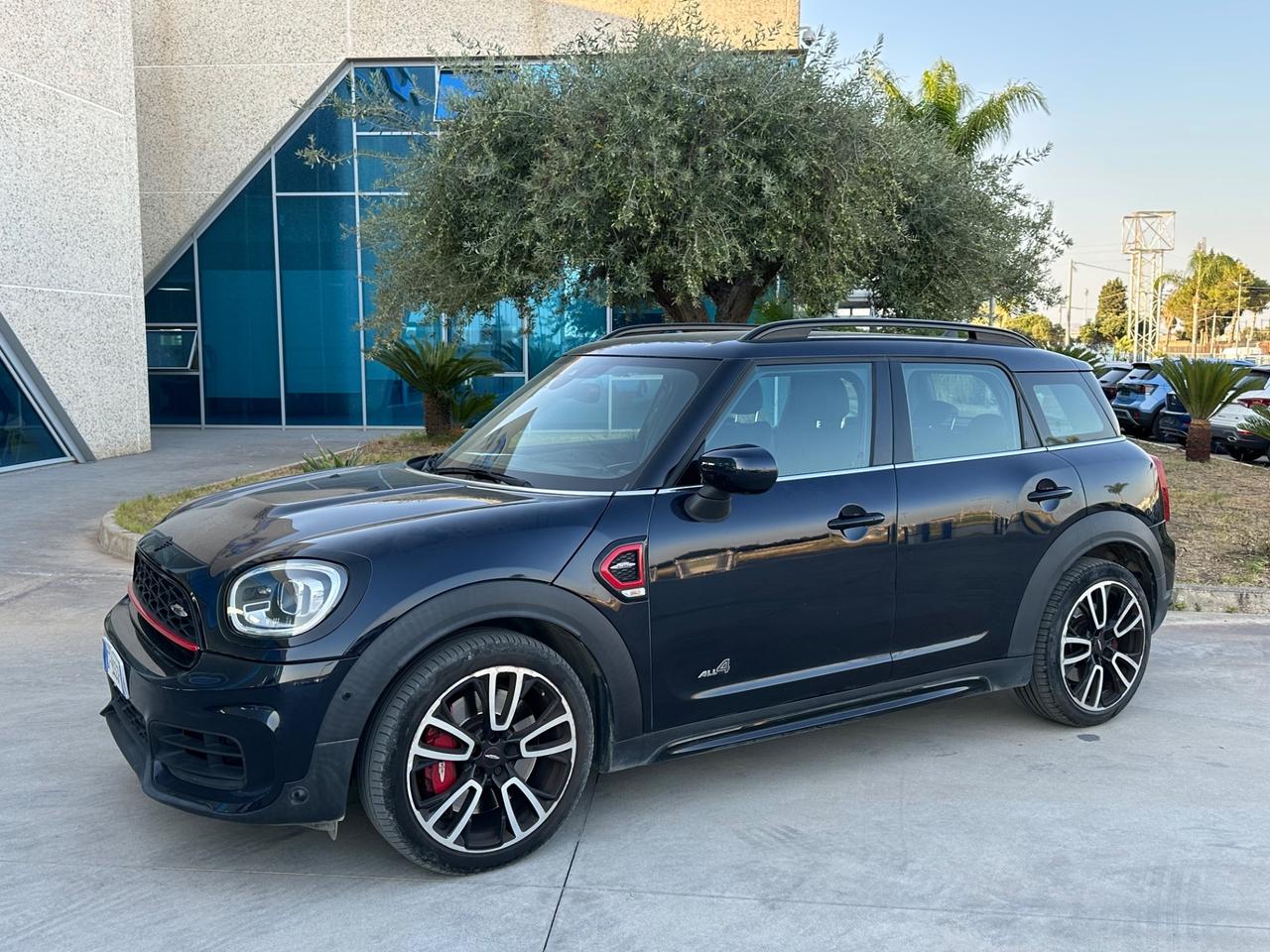 MINI John Cooper Works Countryman possibilità noleggio no scoring