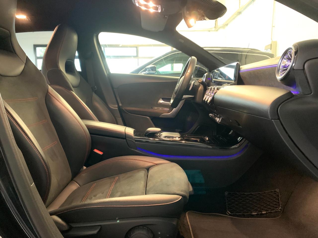 Mercedes-benz A 180 d Automatic Premium AMG Line