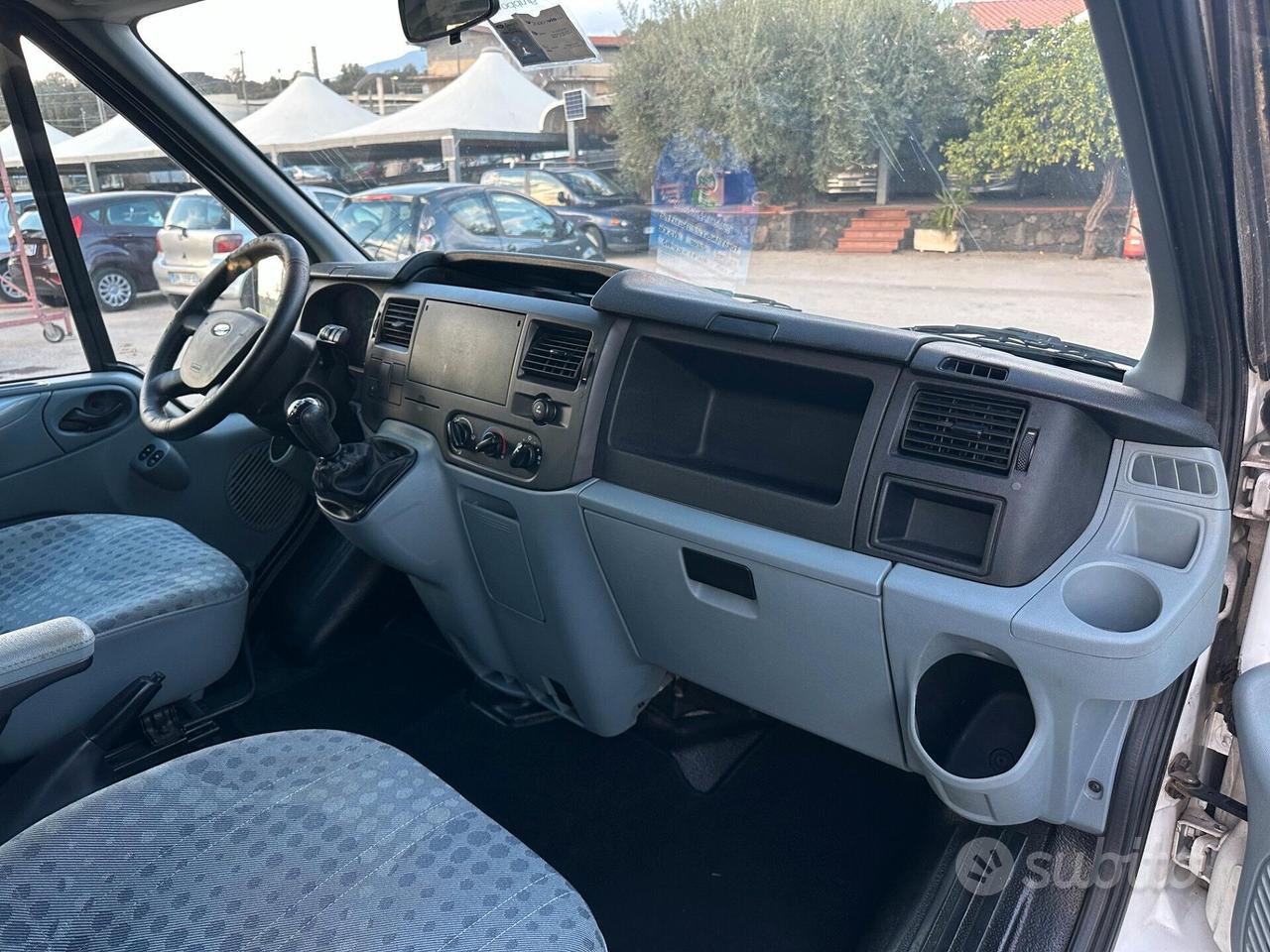 Ford Transit Mini Bus 2.2 TDCi - 9 Posti - Da vetr