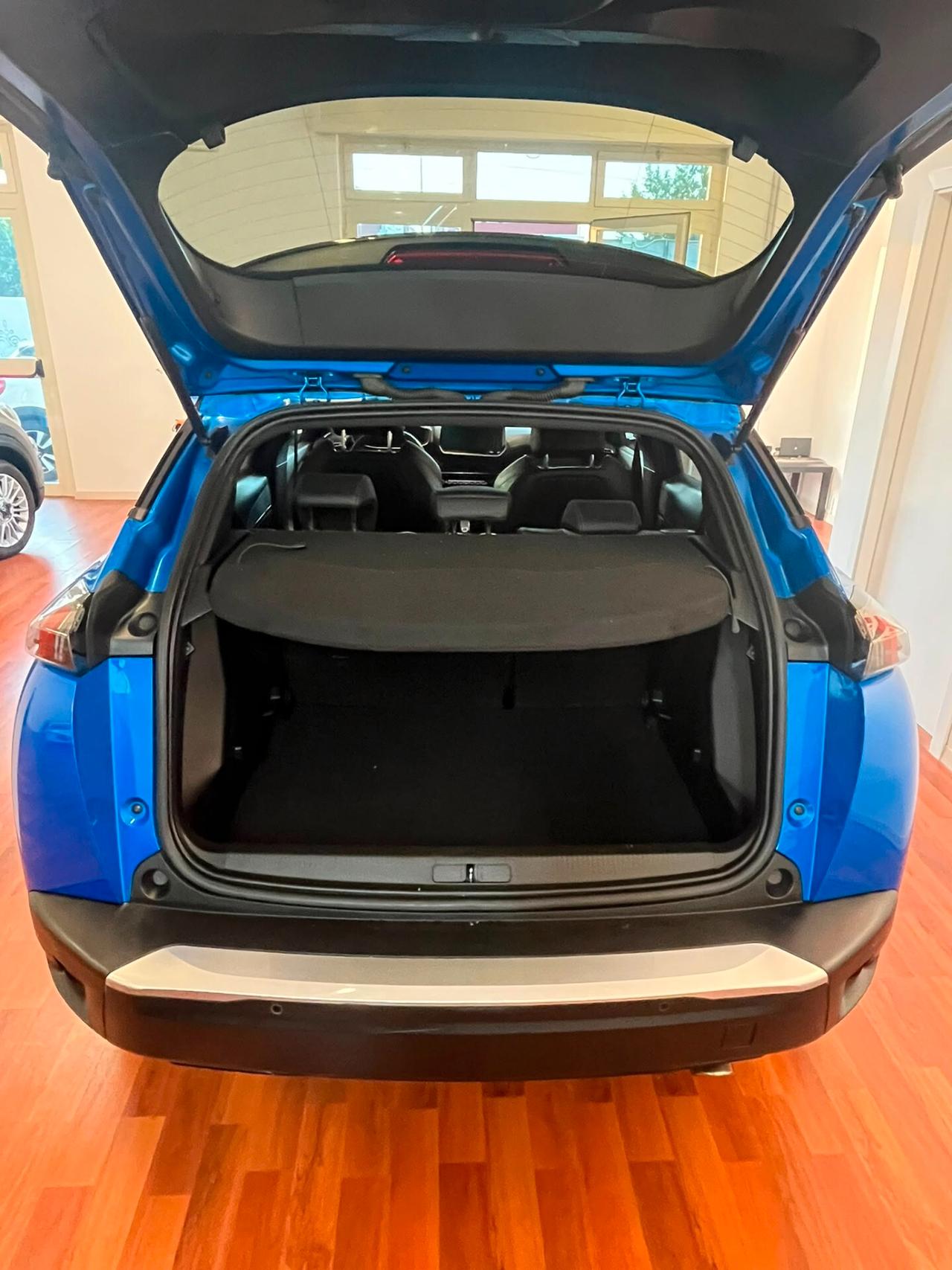 Peugeot 2008 BlueHDi 130 S&S EAT8 GT