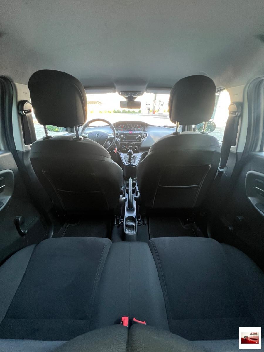 LANCIA - Ypsilon - 0.9 T.Air 85 CV 5 porte Metano Ecochic Gold
