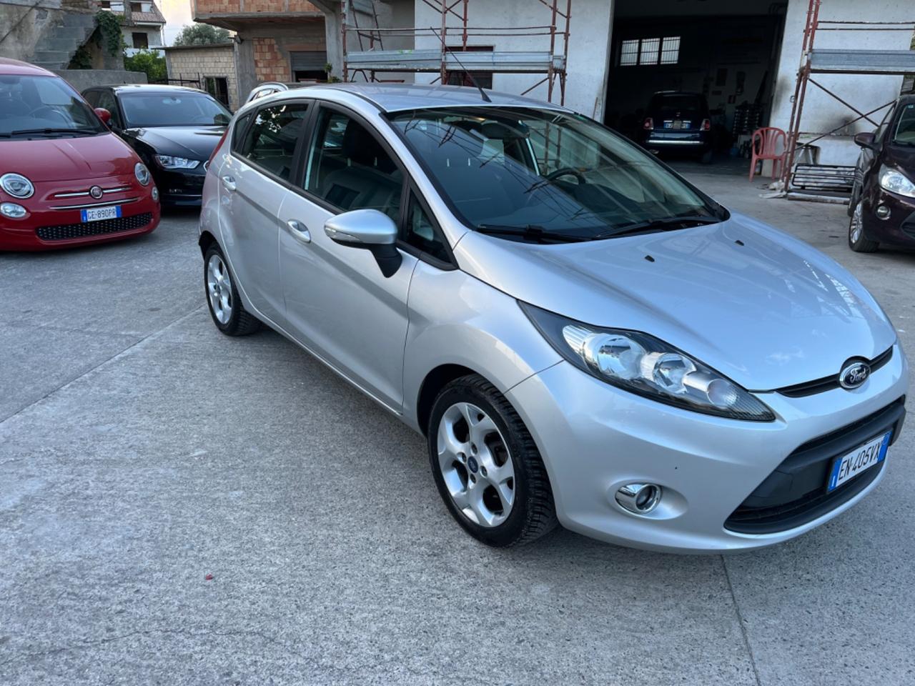 Ford Fiesta 1.4 TDCi 70CV 5 porte Titanium