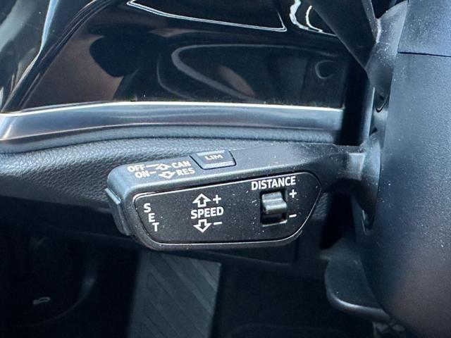 AUDI Q3 35 TDI S tronic Business