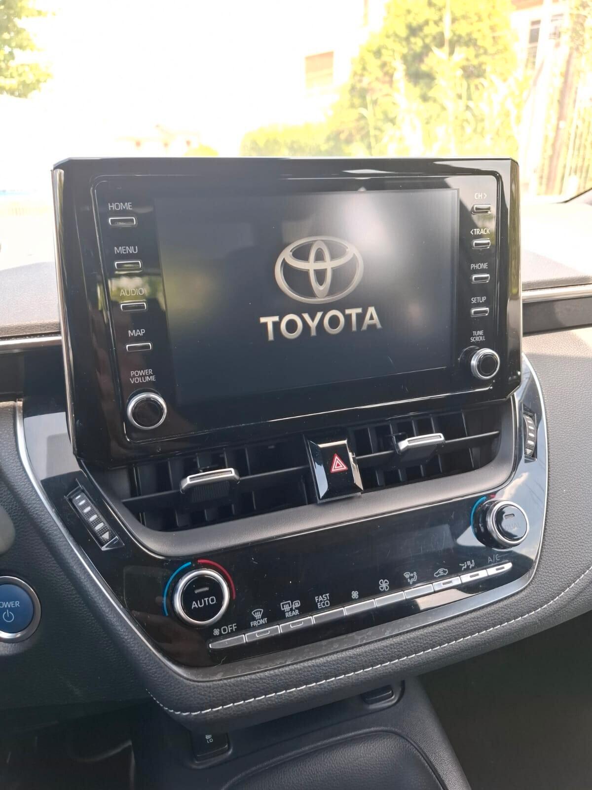 Toyota Corolla Touring Sports 1.8 Hybrid Business