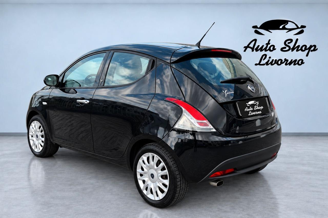 Lancia Ypsilon 1.2 69 CV 5 porte GPL Ecochic Platinum