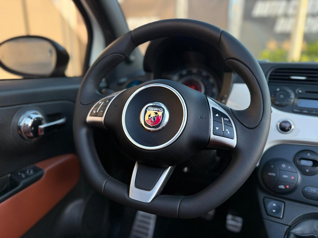 Abarth 500 C 1.4 Turbo T-Jet